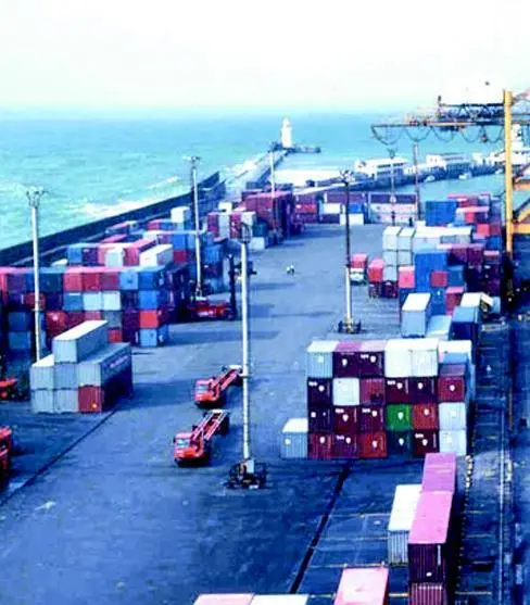 South Asia Gateway Terminals, Colombo: parallel lending between IFC, ADB an DB and CDC
