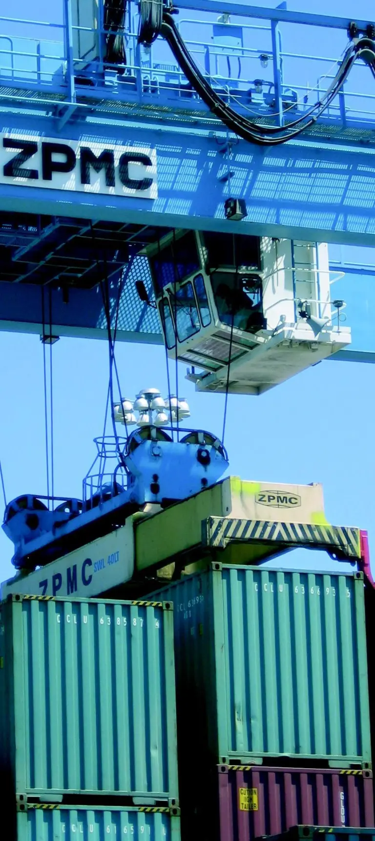 An RTG at Port of Long Beach lifts a container