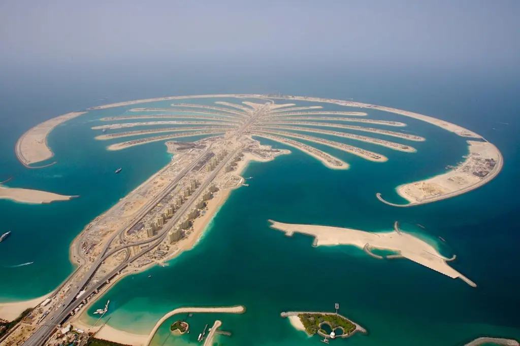 00_93035_The_Palm_Jumeirah2C_Dubai