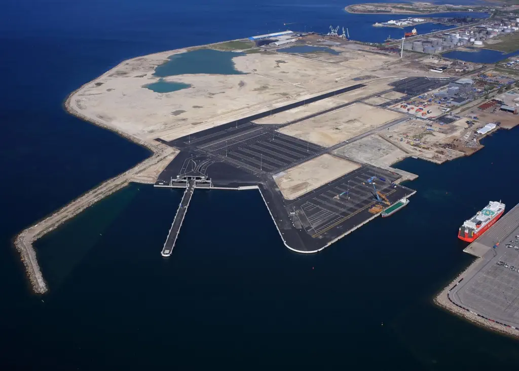 Copenhagen and Malmo's pairing marks the ultimate alliance: full scale merger