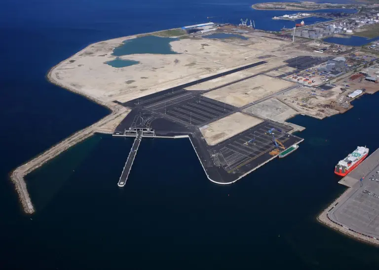 Copenhagen and Malmo's pairing marks the ultimate alliance: full scale merger