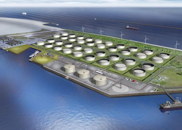 Vopak is investing in European LNG bunkering hubs