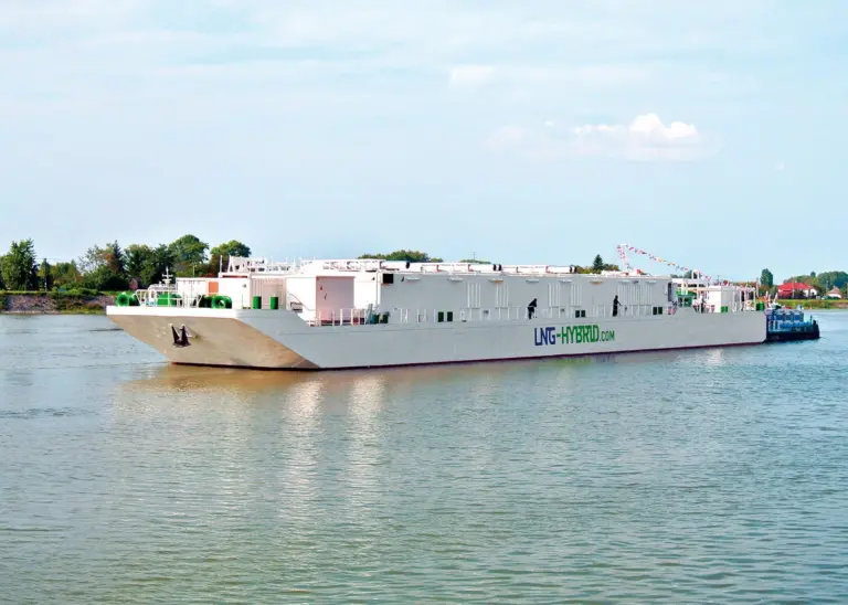 The first test connection has been carried out with AIDA Cruise’s 'AIDAsol' cruise ship