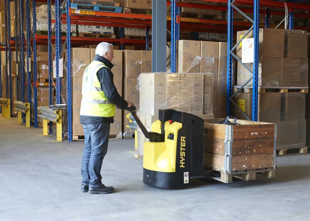 The new Hyster pedestrian powered pallet truck series is designed for use in applications throughout the supply chain