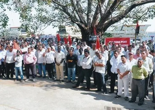 http://www.portstrategy.com/news101/world/asia/india-dockers-strike-postponed/_nocache