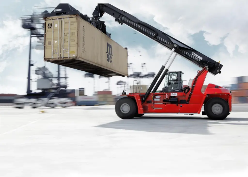 The four Kalmar Gloria reachstackers equipped with new Kalmar K-Motion technology