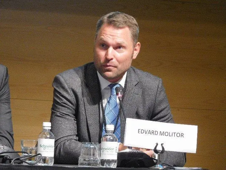 Edvard Molitor, Senior Manager Environment, Port of Gothenburg, noted that SOx emissions in Gothenburg have dropped by 80% since January