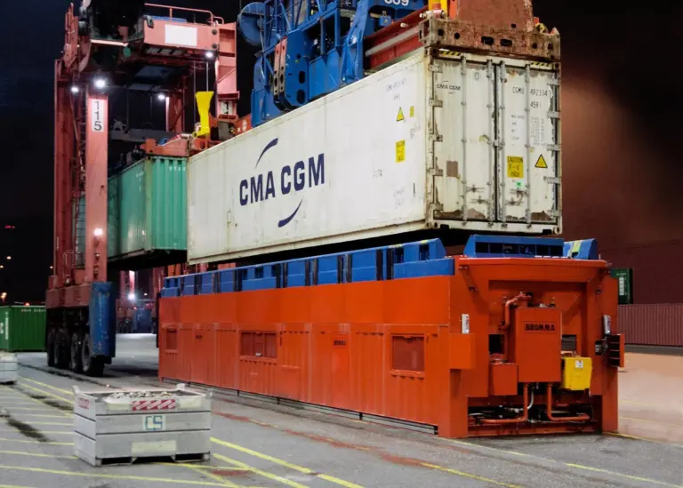 Fully automated: Bromma's ALP does away with the need for manual twistlock removal