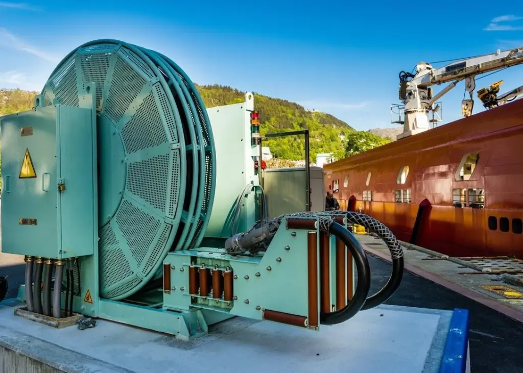 Current facility for shore power to offshore vessels Photo: Robin Strand, Norphoto AS
