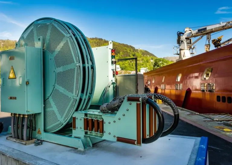 Current facility for shore power to offshore vessels Photo: Robin Strand, Norphoto AS