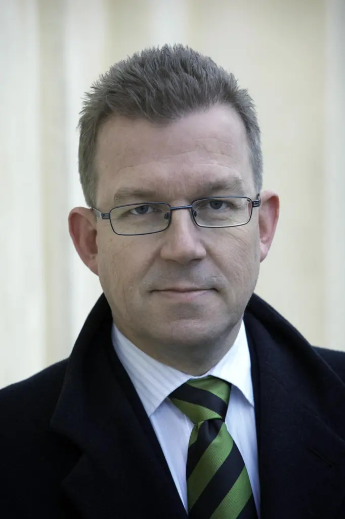 JLT-1-Peter-Lundgren_Sales-Director_JLT.jpg
