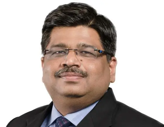 “Everybody has so many options, there’s Sohar, Duqm, Abu Dhabi, and Hamad all trying for the same business, and even Jebel Ali’s expanding its Freezone. I’m sure someone is going to lose out,” Shailesh Garg, Drewry