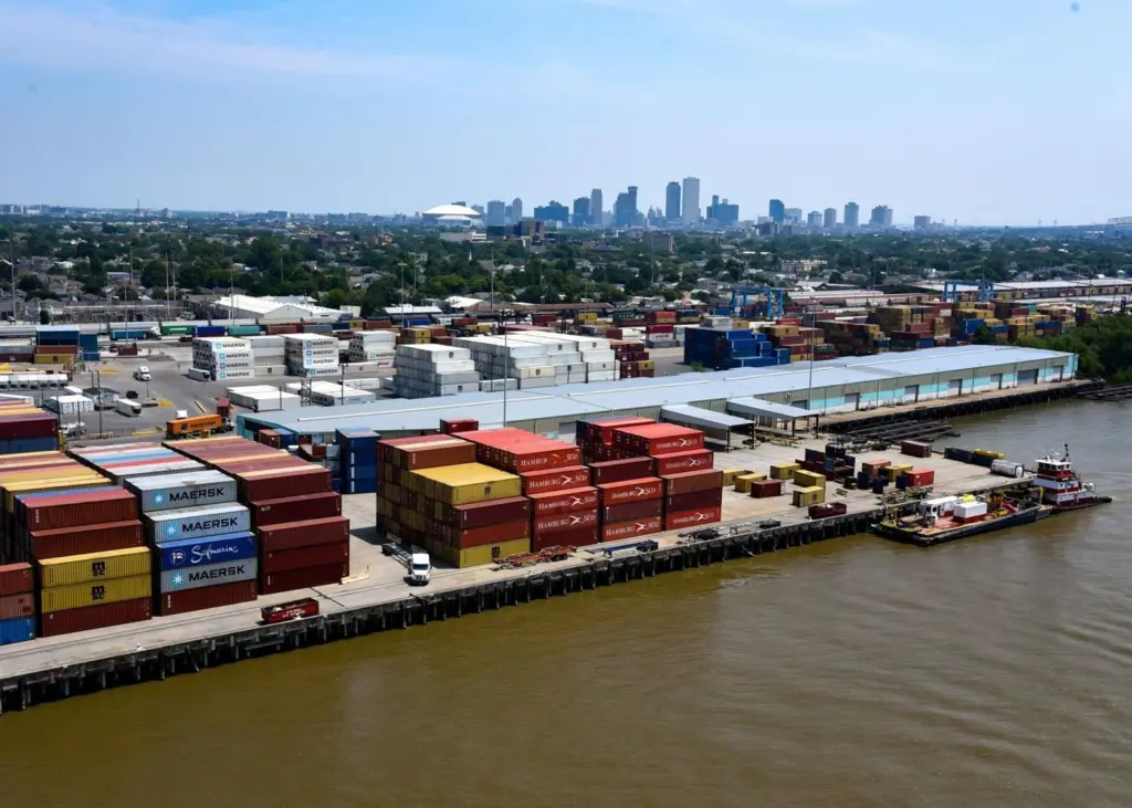 Port NOLA containers