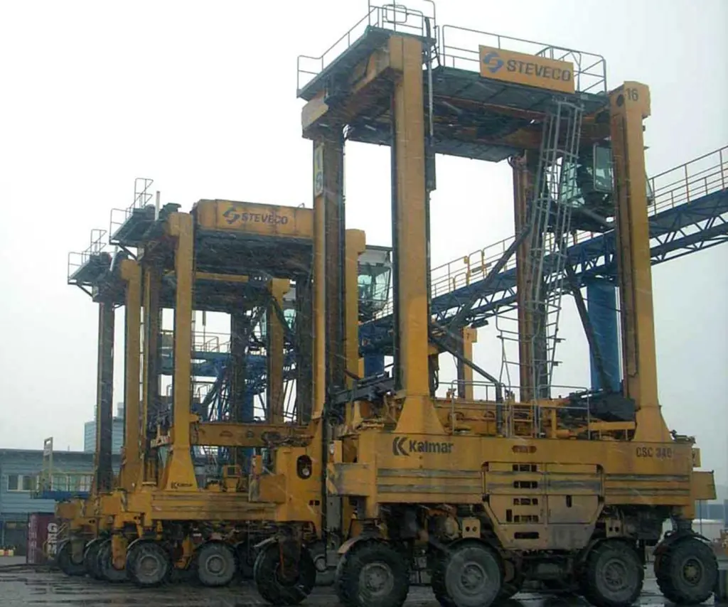 Port Strategy: Kalmar order will increase Steveco's handling capacity