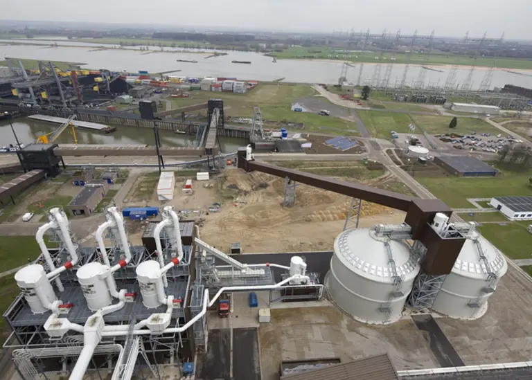 Geldof European biomass projects include a wood pellet handling installation for the Electrabel Gelderland power plant in the Netherlands