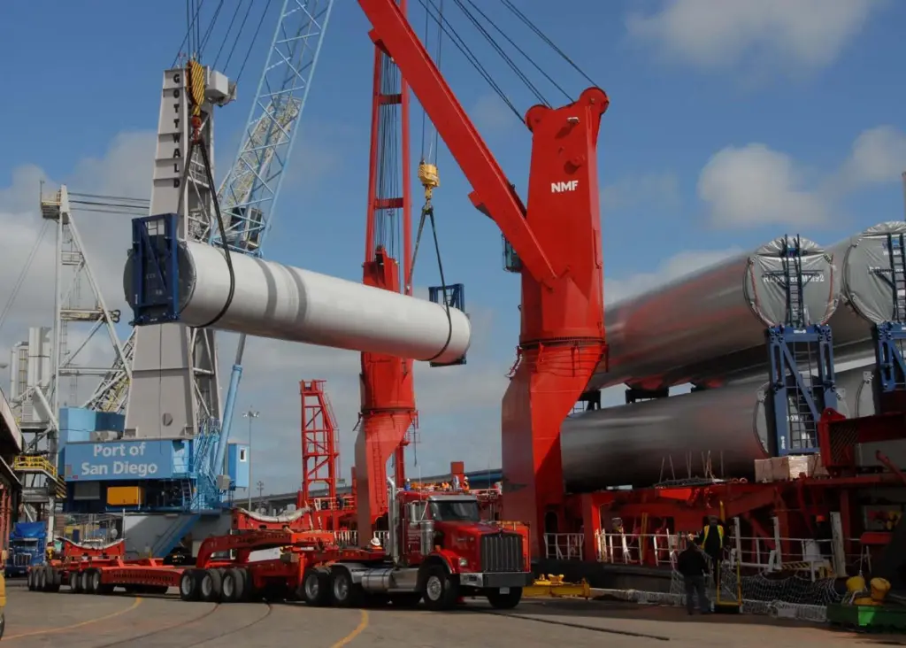 San Diego's specialist cargoes call for specialist on-dock personnel