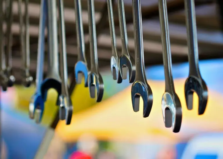 A third party equipment owner would need to price in a margin and manage the maintenance at its own cost. Credit: Tonal Decay