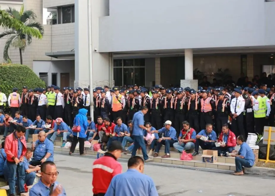 Police outside the JICT terminal