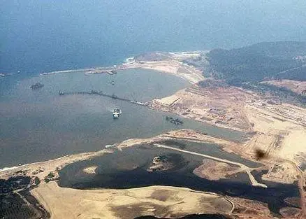 Warburg Pincus has reportedly begun talks with UAE ports operator DP World to sell its 31.5% share in Gangavaram Port Photo: Chinni/Wikimedia Commons/Public Domain