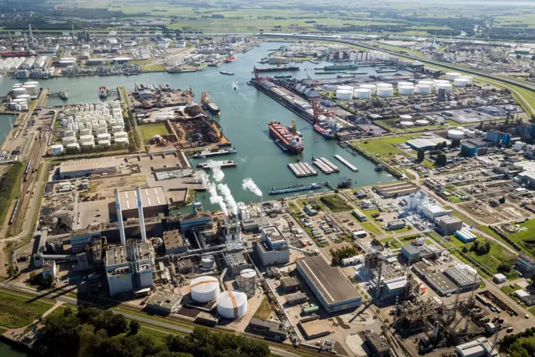 Rotterdam has established many facilities to support its role as Europe’s gateway