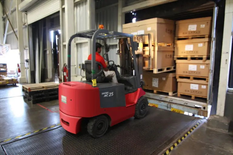 driver operating a forklift