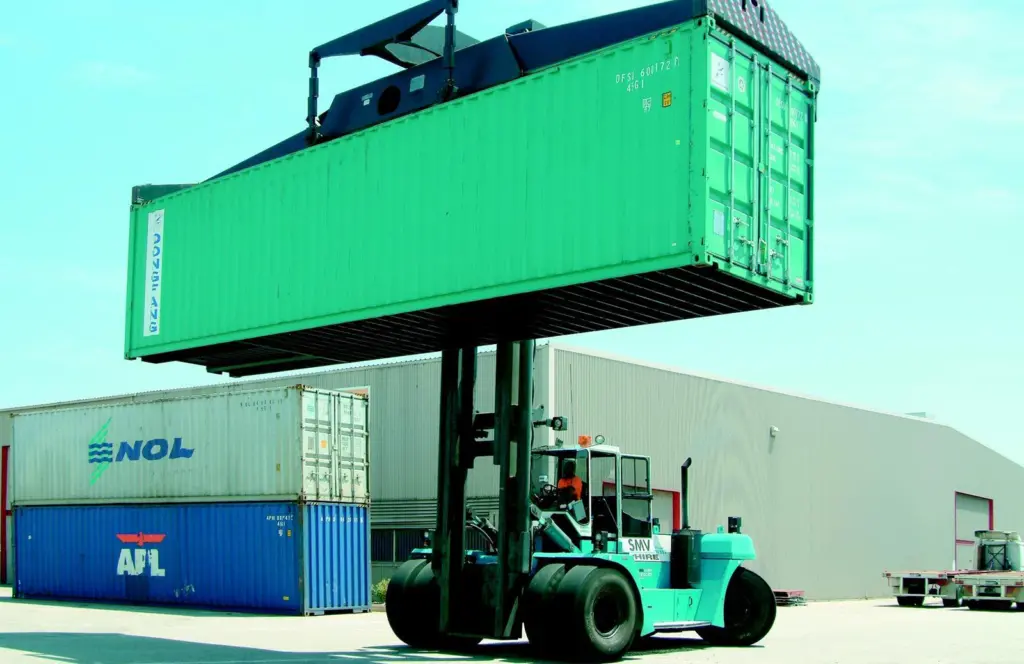 The choice between a reachstacker and a heavy duty container handling FLT - such as these Fantuzzi models - is usually clearly defined
