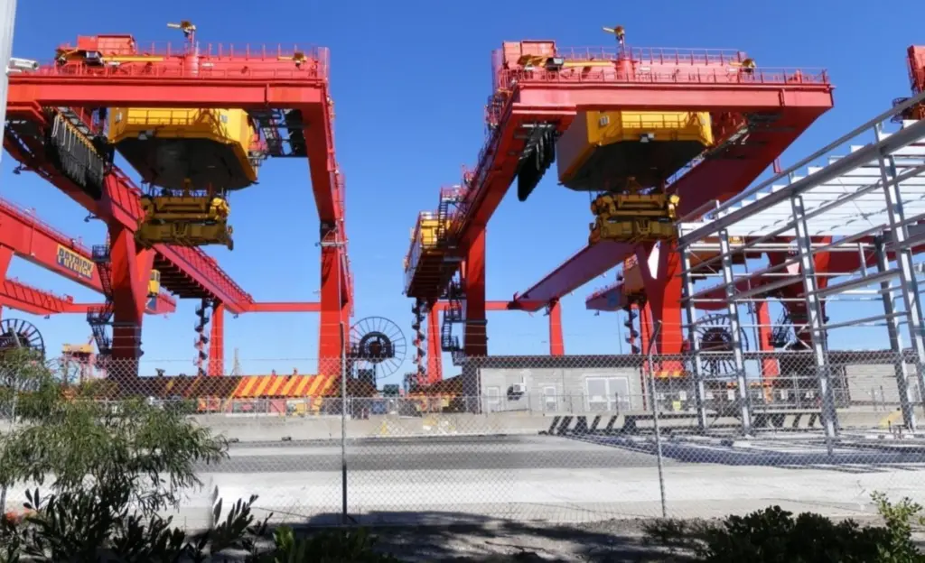 Port Strategy:Sydney's Port Botany suffers from landside congestion