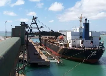 The Port Pirie will be enclosed, similar to the design of the Geraldton Port facility. Photo: Joe Powers