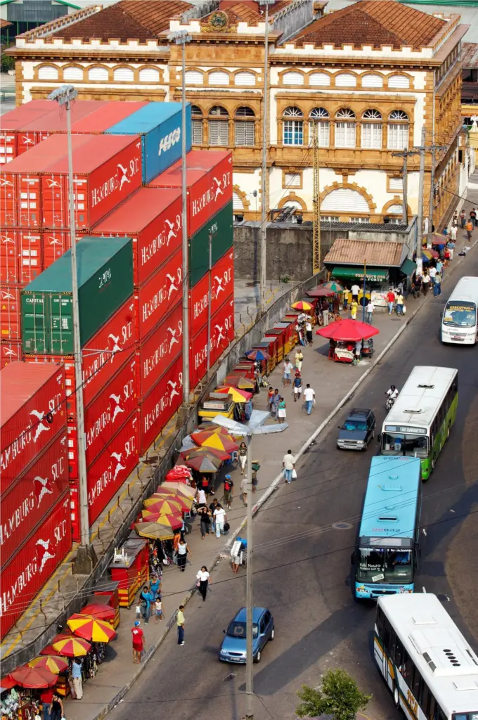 A second port at Manaus hopes to tackle restricted facilities at the existing port. Credit: Hamburg Sud