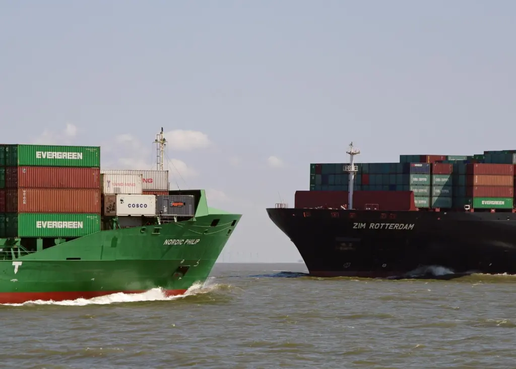 Lines have failed to bring excess capacity in check. Credit: Dirk Ingo Franke