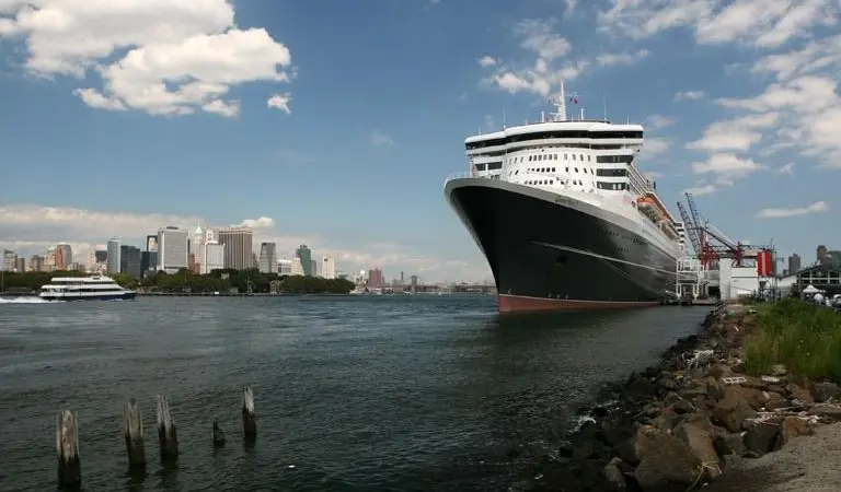 The Queen Mary 2 at Brooklyn Cruise Terminal, Red Hook Port