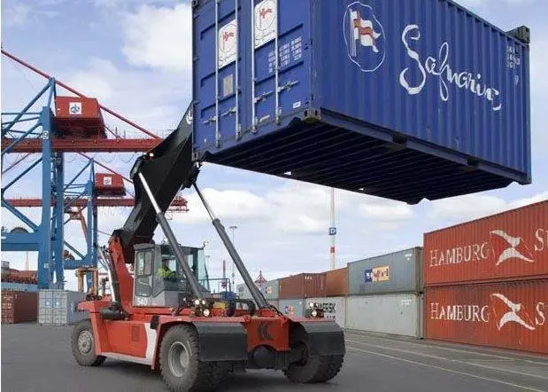 Eight of Cargotec’s Kalmar DRF100-54S6 models are destined for Hamburg’s container terminals