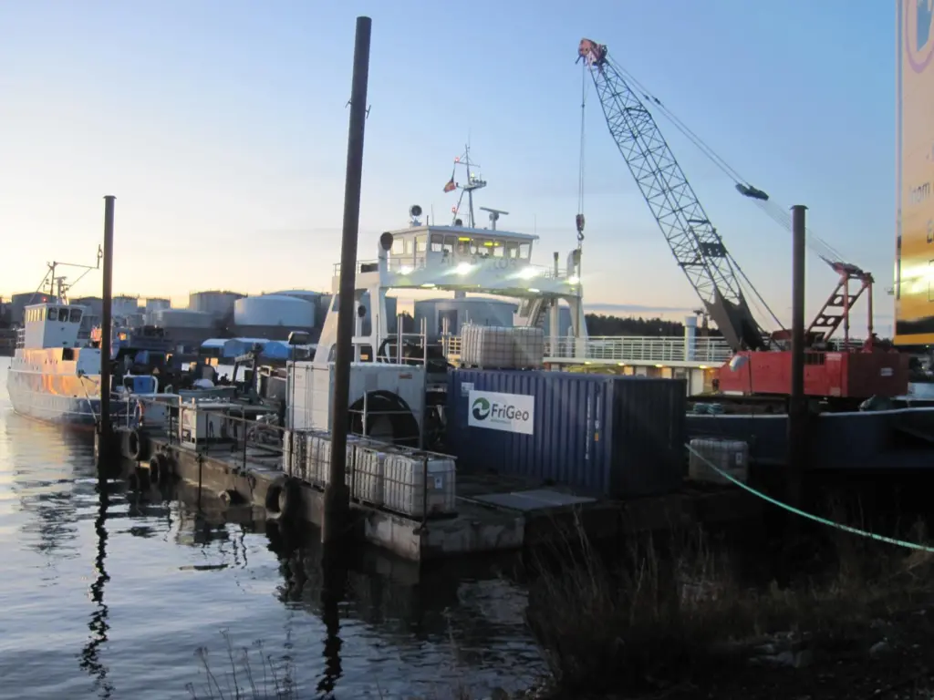 Stockholm is one of the first ports in the world to try out freeze dredging