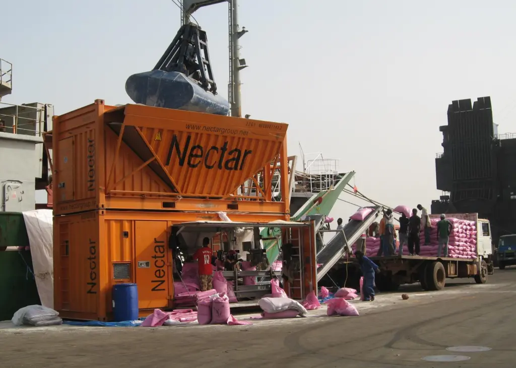 Financially, bagging facilities can provide considerable benefits to ports