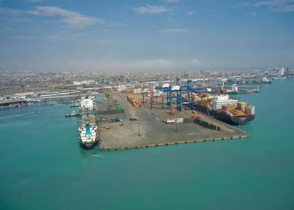 Joint effort: APM has paired up with TIL in Callao to meet the demands of larger ships. Credit: APM Terminals