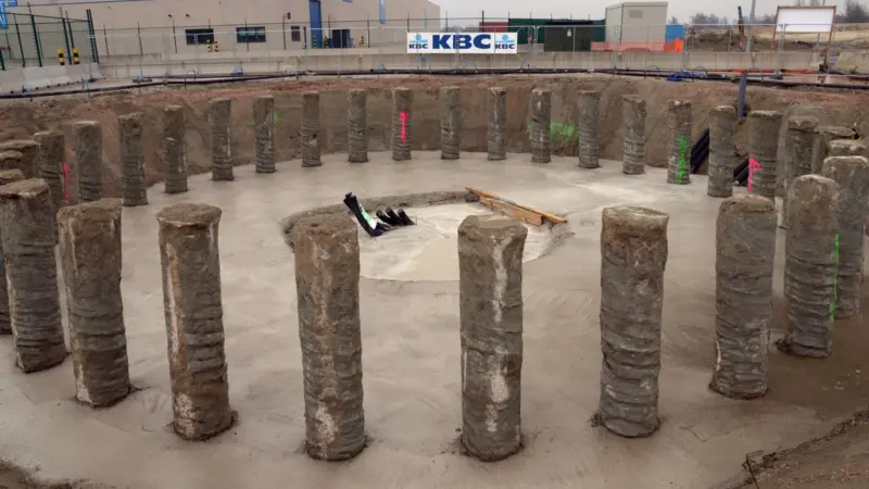 Work on the foundations for the first turbines began at the end of 2014