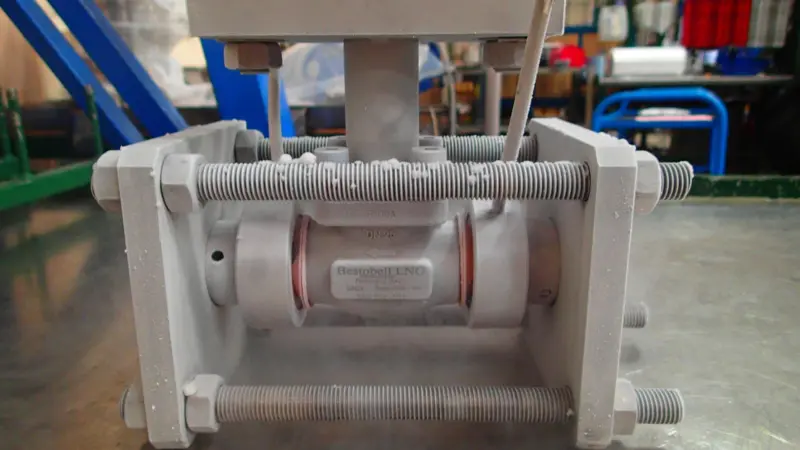 Bestobell is supplying its cryogenic globe valves for the new LNG tug
