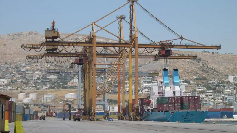 Bidding war: Tenders for Piraeus port need to be submitted by October