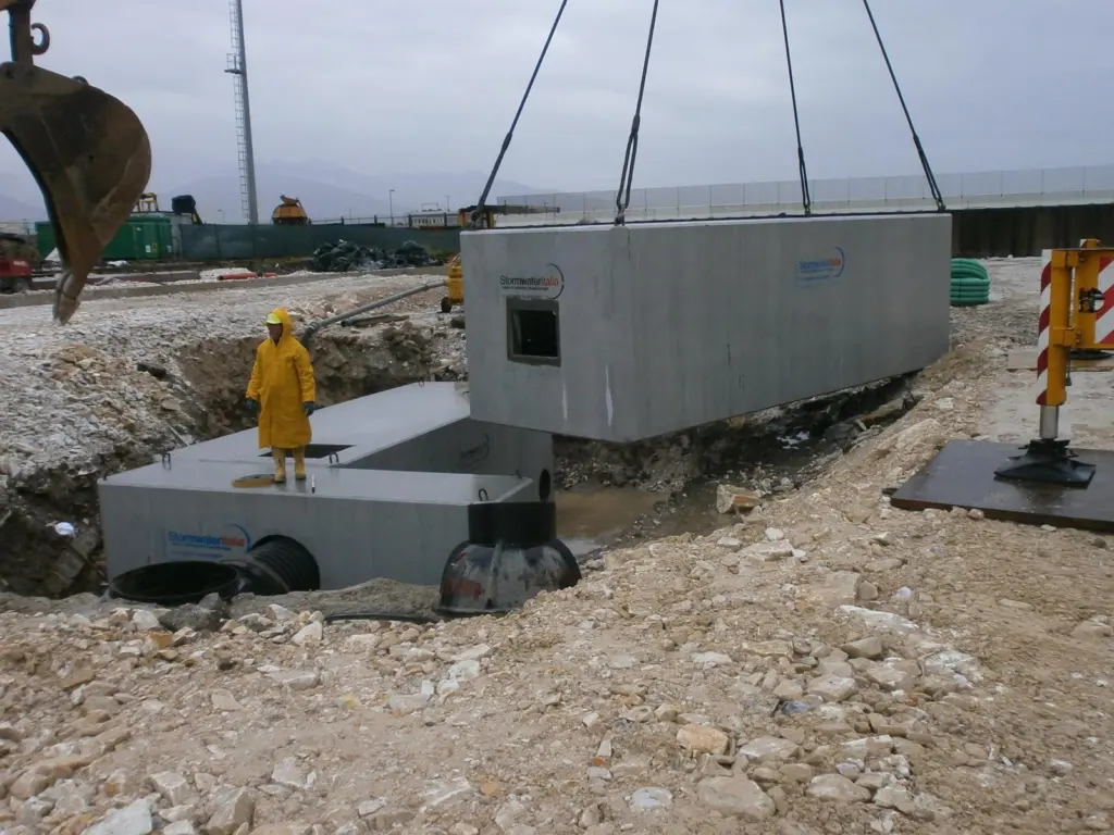 Installation of a stormwater treatment plant at the Port of Marina di Carrara