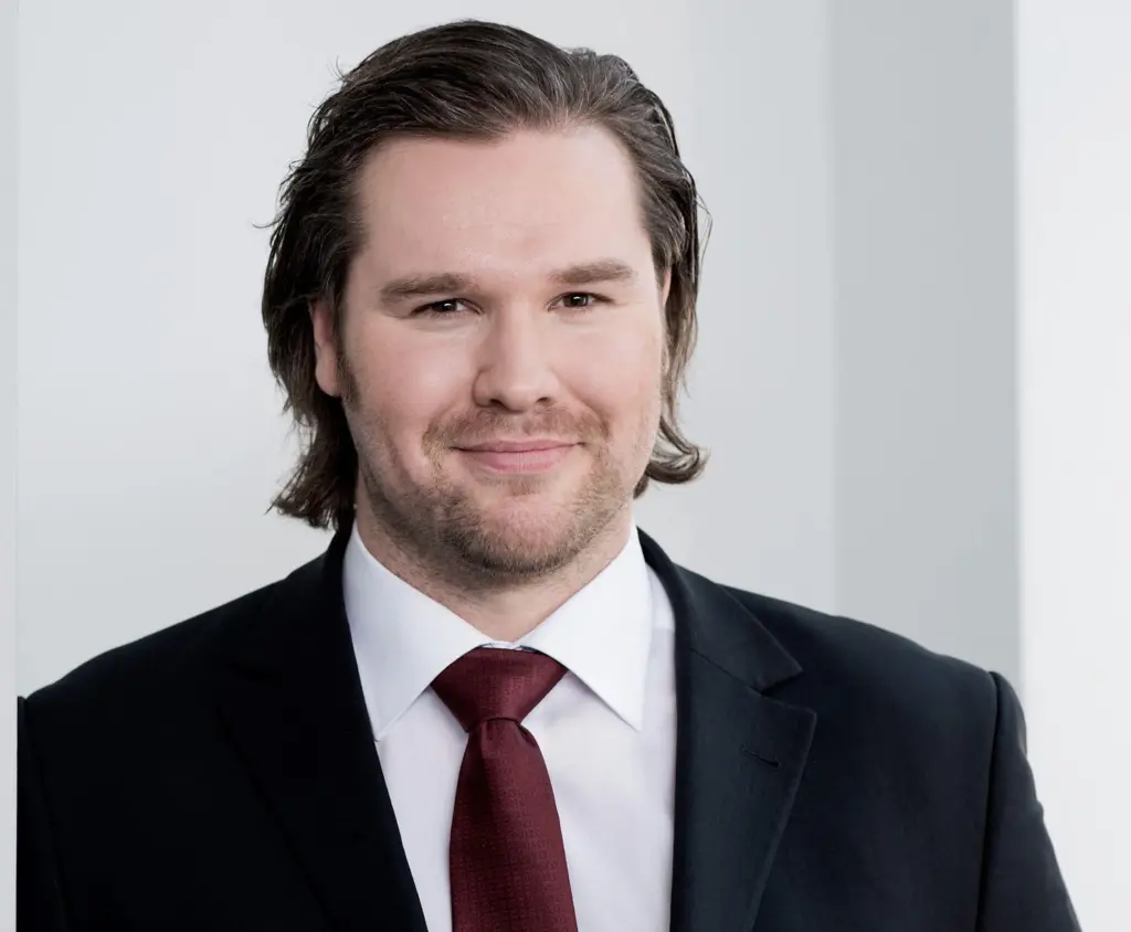 “Decisions on the sector can’t be left to bankers and private equity funds," Torben Seebold, ETF Dockers’ Section
