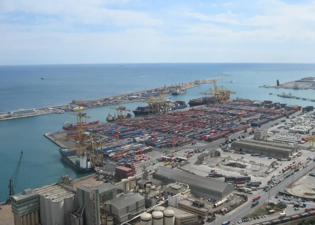 The Port of Barcelona already has an LNG supply infrastructure
