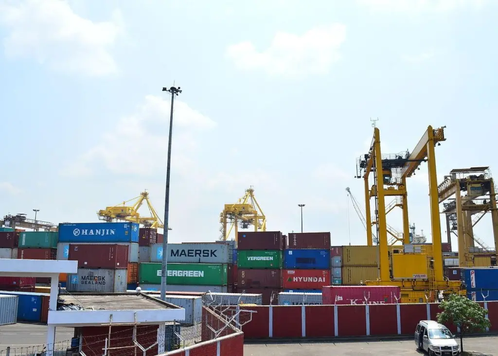 The Port of Chittagong in 2015 Photo: Moheen Reeyad/Wikimedia Commons/CC BY-SA 4.0