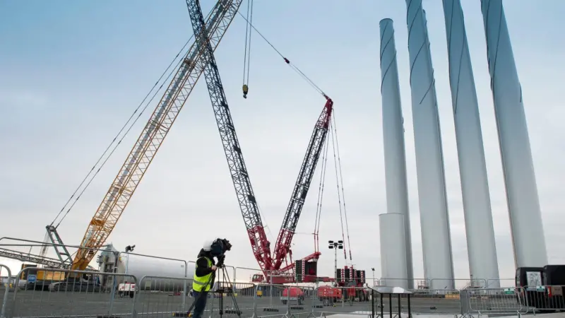 Siemens wind turbine blade manufacturing plant