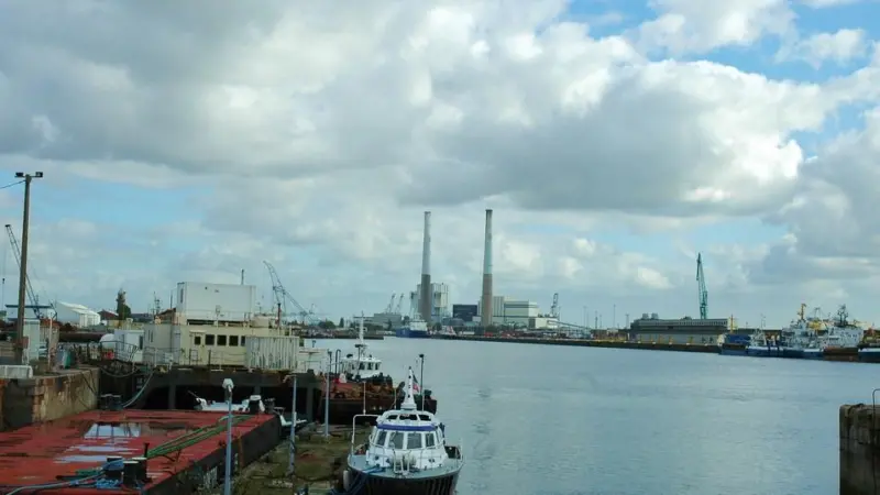 HAROPA will set up a new inland river service from Le Havre (port is pictured) to Bonneuil-sur-Marne in upstream Paris Photo: isamiga76/flickr/CC BY 2.0
