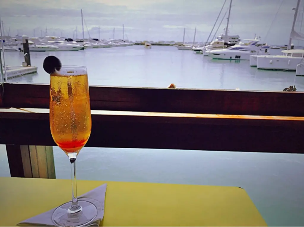 UK ports want loophole on alcohol closed. Credit: Rllordelo, CC0