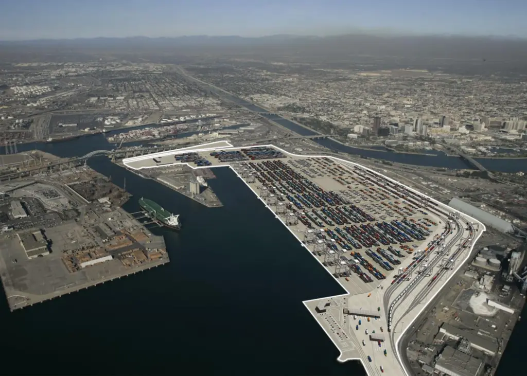 The Middle Harbor development aims to be a feat of engineering and a model of sustainability Photo: Port of Long Beach