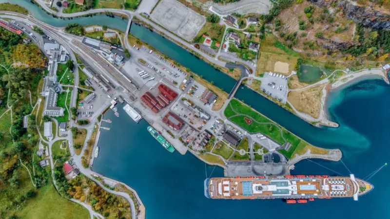 Flam Port