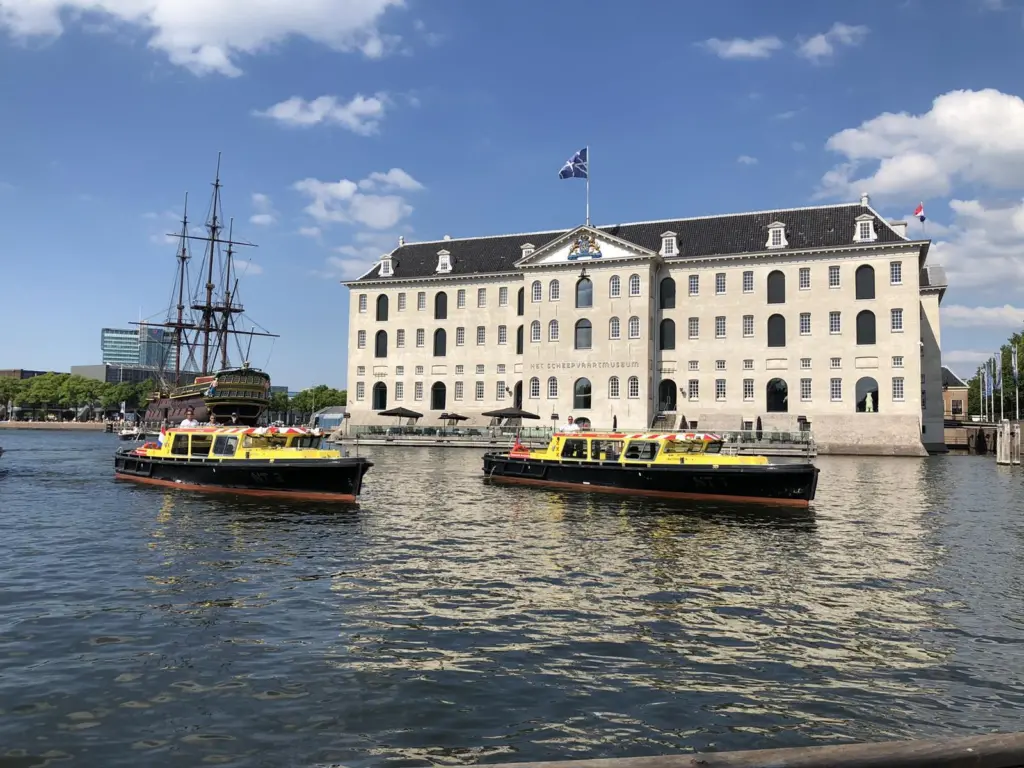 The Damen Patrol Vessels 1304 Electric Waterhoen and the Waterpieper are powered by EST-Floattech battery systems