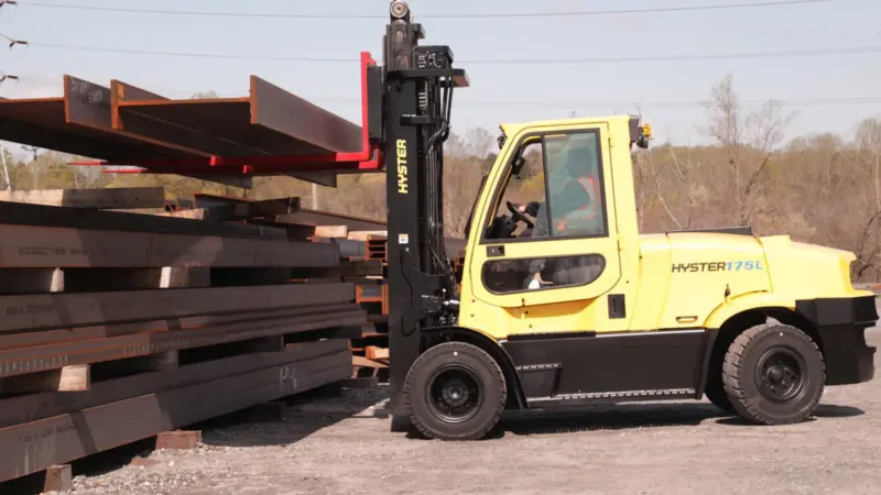 Hyster’s J155-190XNL is powered by an integrated lithium-ion battery pack