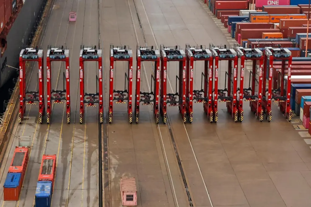 DP World first trialled HVO last year in its forklift trucks, reefers and straddle carriers